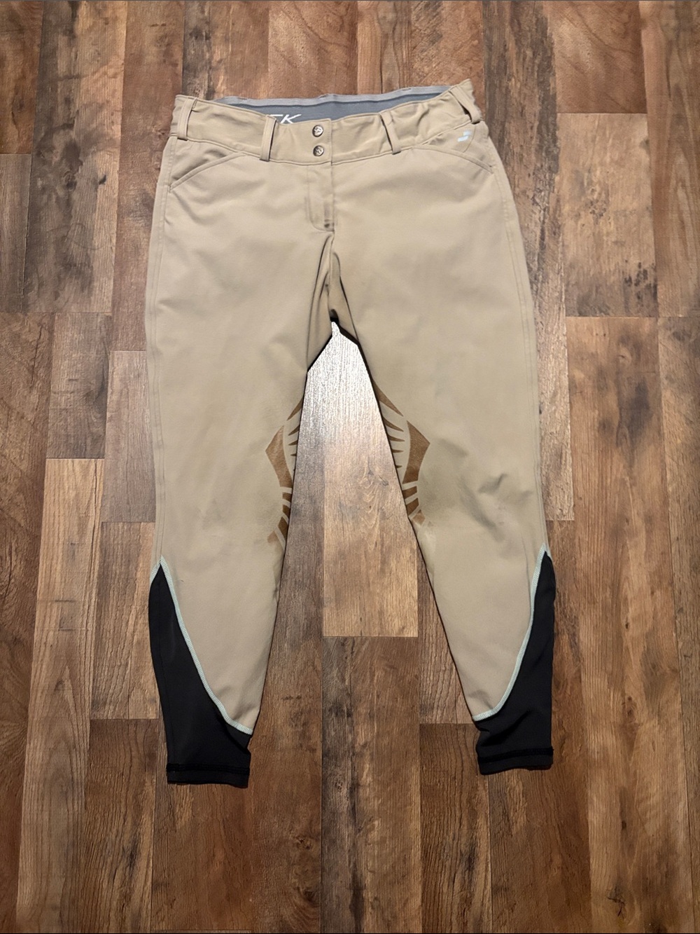 STRUCK WOMEN'S 50 SERIES BREECHES
 Beige Performance Riding Pants